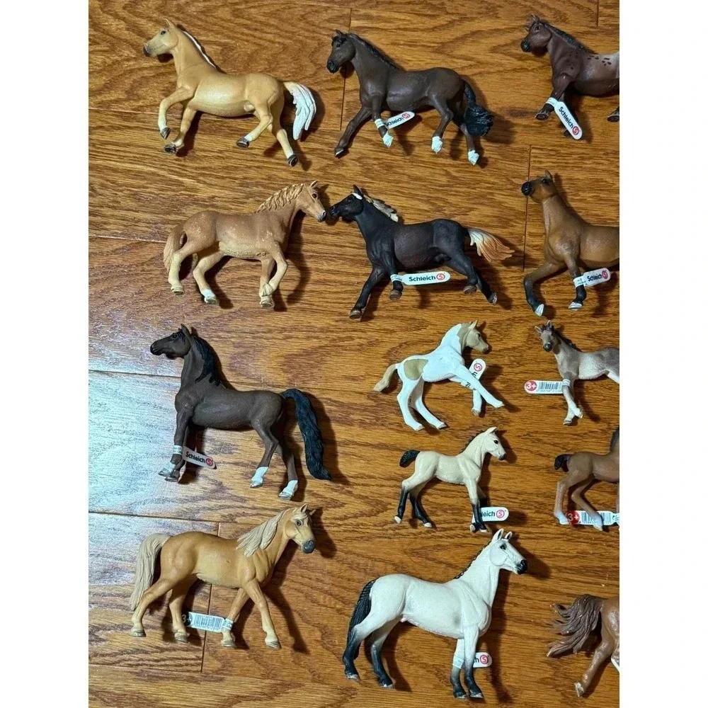 ENORMOUS Collection of 44 Authentic Schleich Horses - 21 NWT Stallions, Unicorn